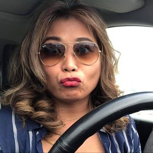 Meet your Posher, Anna